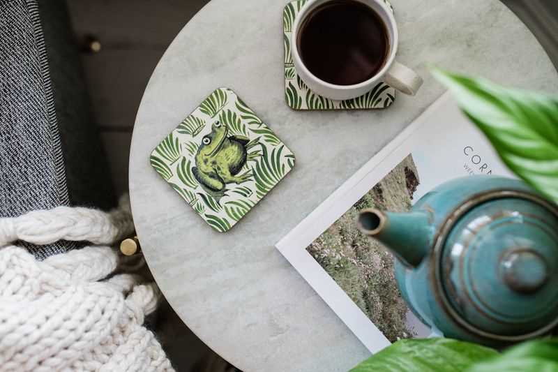 V&A William De Morgan Frog Tile Set of 4 Cork Backed Coasters