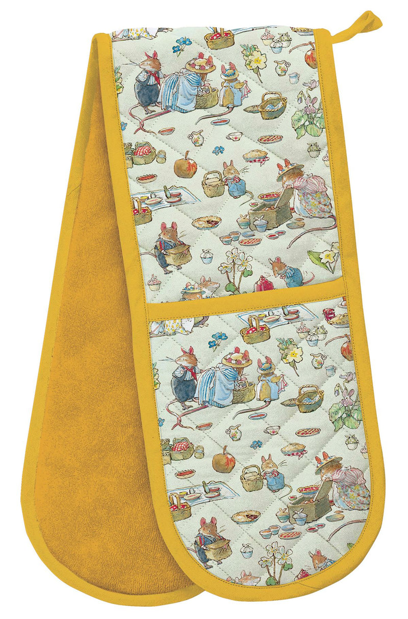 Brambly Hedge Spring Picnic Organic Cotton Double Oven Gloves
