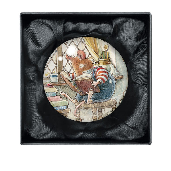 置物 Brambley Hedge Paperweight  Brambly Hedge Wilfred Reading Crystal Dome Paperweight