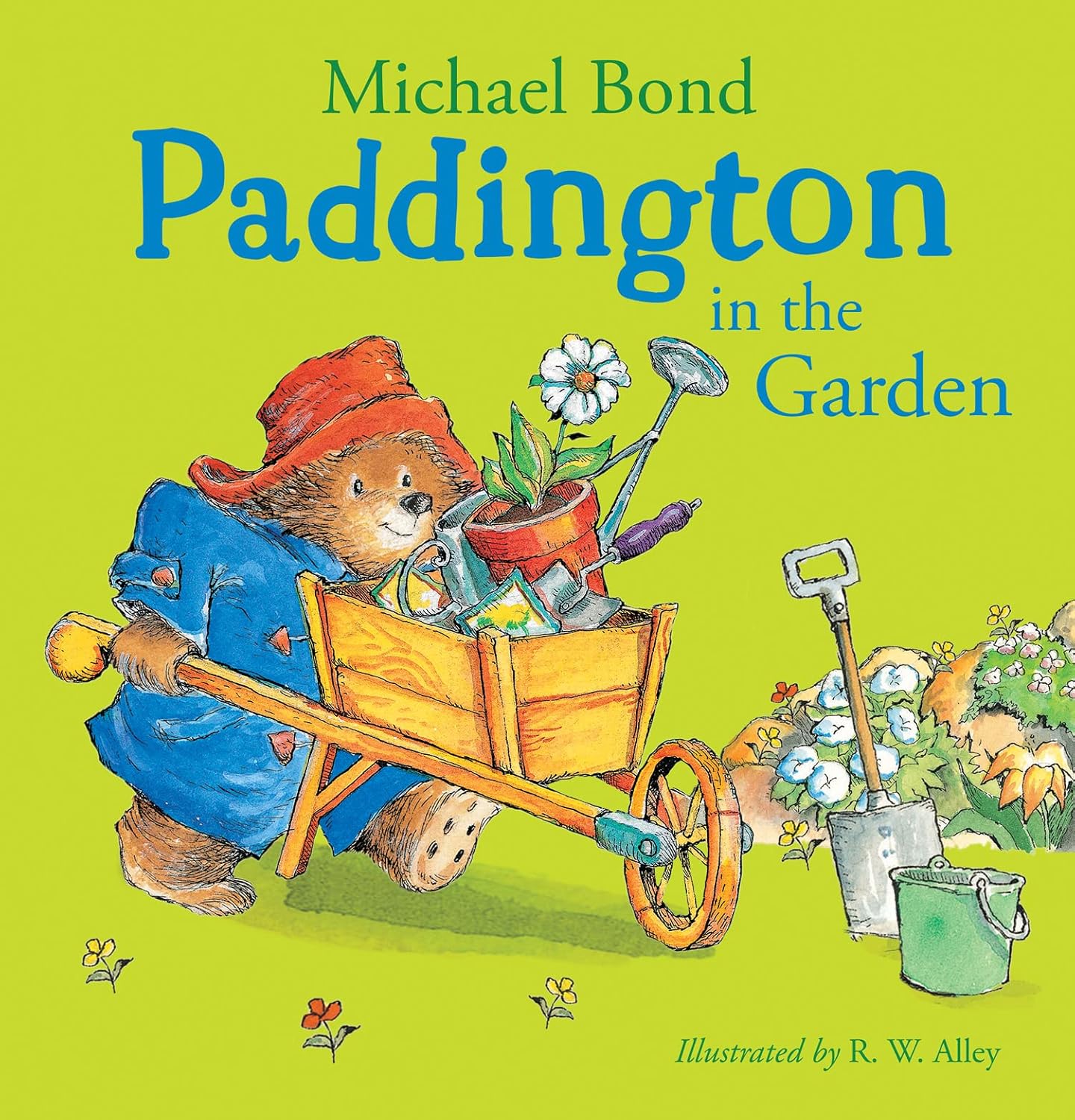 Paddington in the Garden by Michael Bond (Paperback)